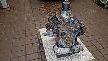 Dieselmotor von der Seite